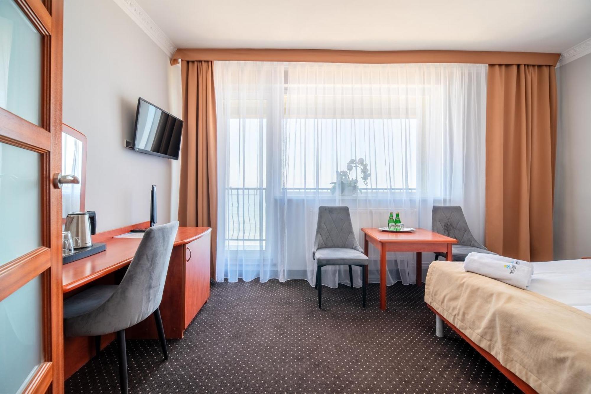 Hotel Wodnik Twoj Hotel Z Widokiem Na Morze Ustronie Morskie Luaran gambar